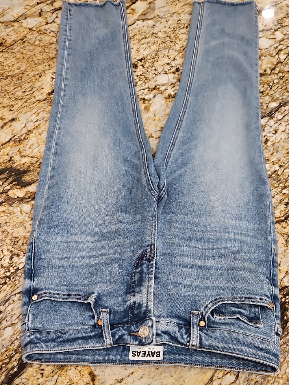 BAYEAS Light Wash Denim Jeans. Size 29. Inseam 25" Rise 8.5"